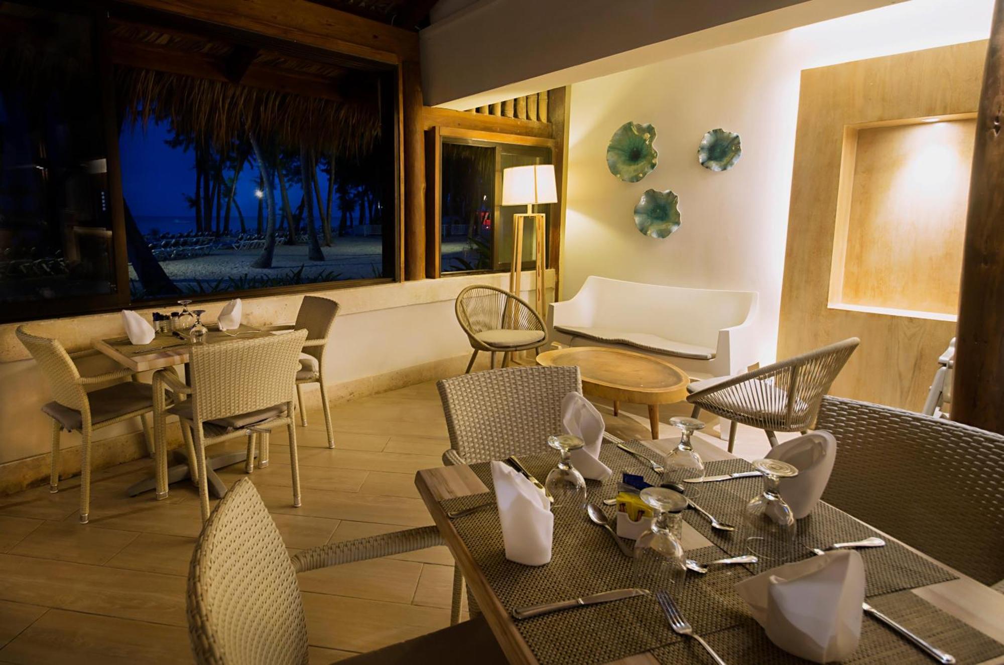 Vista Sol Punta Cana Beach Resort & Spa Exterior photo