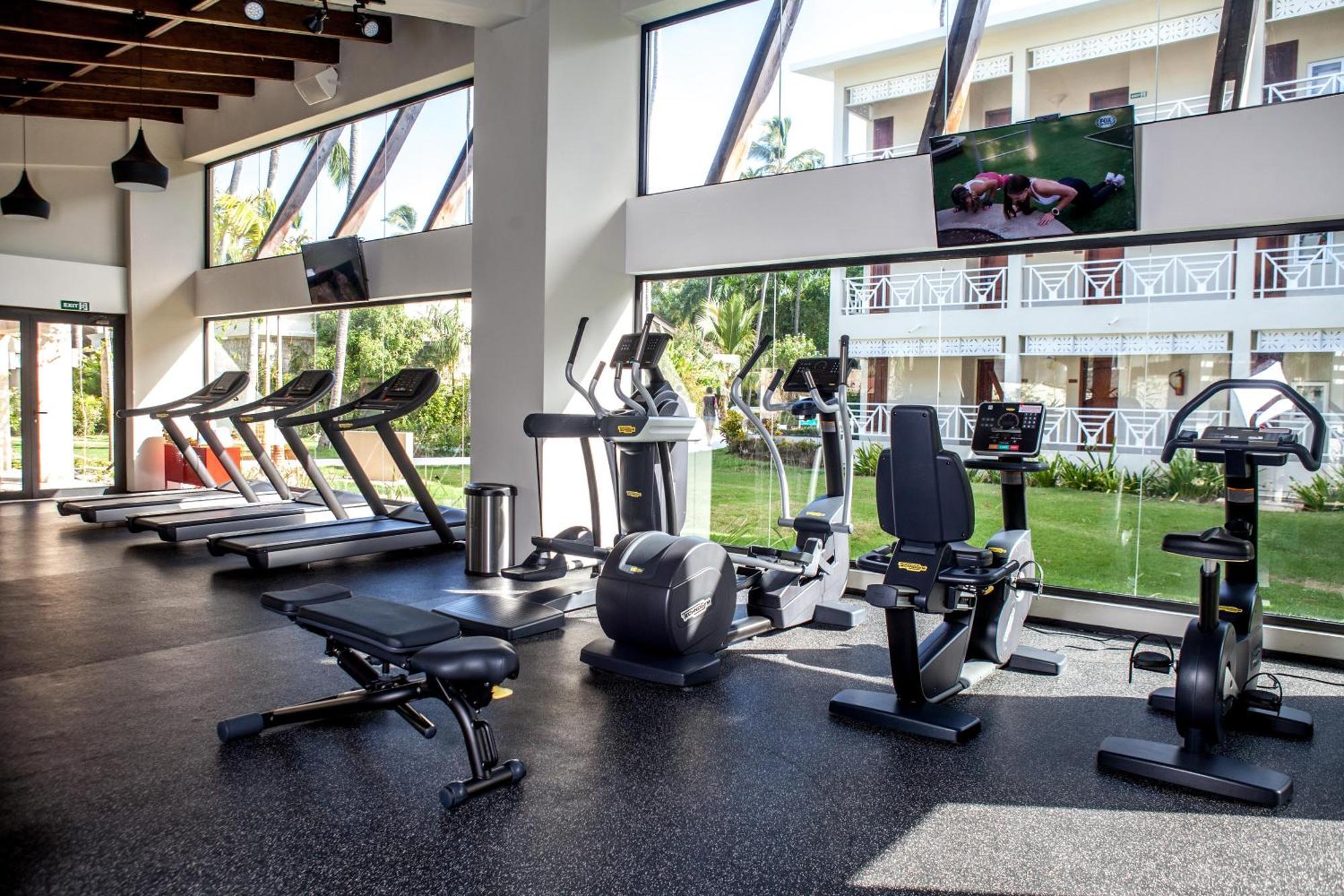 Vista Sol Punta Cana Beach Resort & Spa Exterior photo